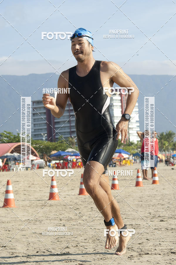 Buy your photos of the eventBLUE SERIES TRIATHLON BERTIOGA 2019 on Fotop