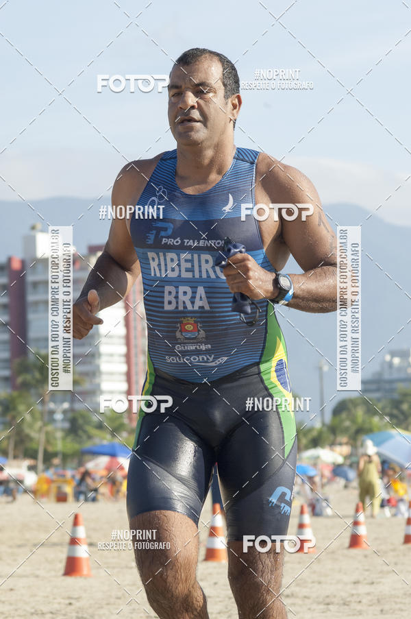 Buy your photos of the eventBLUE SERIES TRIATHLON BERTIOGA 2019 on Fotop
