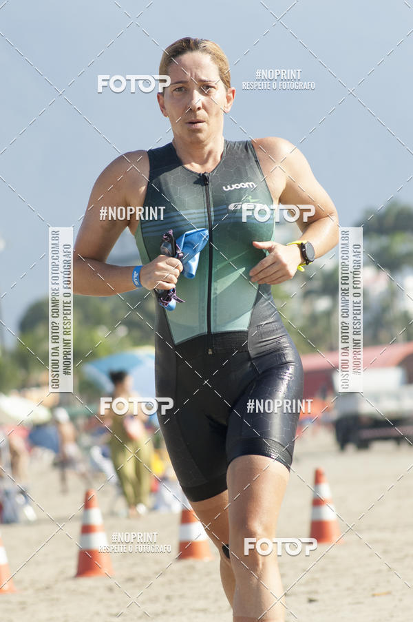 Buy your photos of the eventBLUE SERIES TRIATHLON BERTIOGA 2019 on Fotop