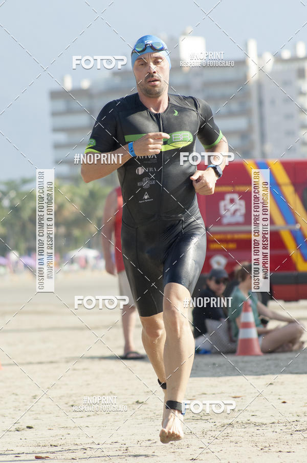 Buy your photos of the eventBLUE SERIES TRIATHLON BERTIOGA 2019 on Fotop