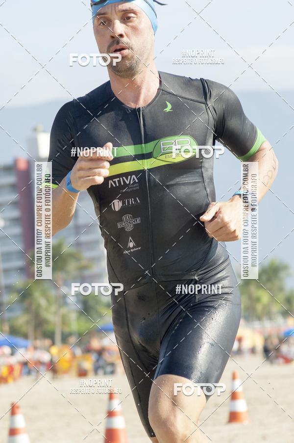 Buy your photos of the eventBLUE SERIES TRIATHLON BERTIOGA 2019 on Fotop