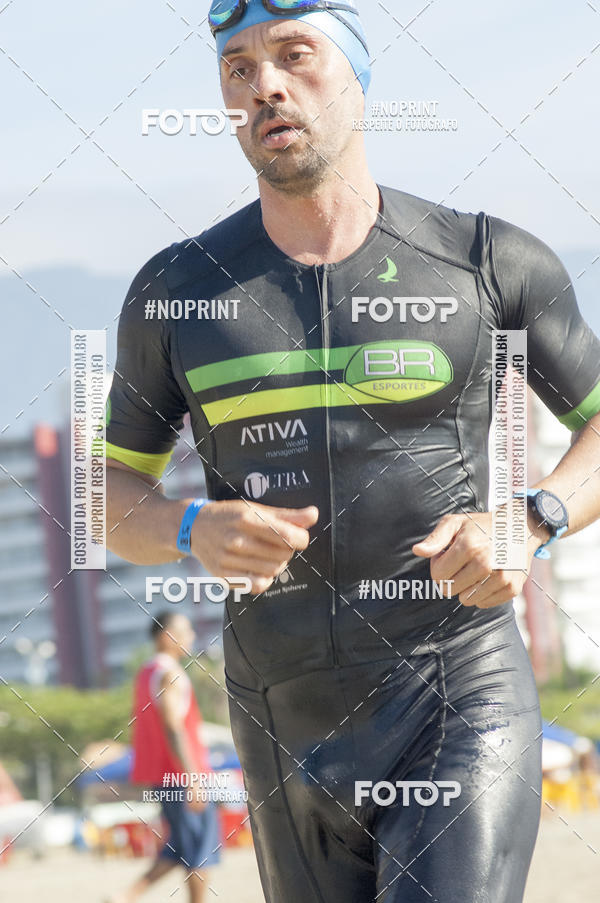 Buy your photos of the eventBLUE SERIES TRIATHLON BERTIOGA 2019 on Fotop