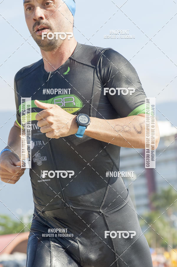 Buy your photos of the eventBLUE SERIES TRIATHLON BERTIOGA 2019 on Fotop