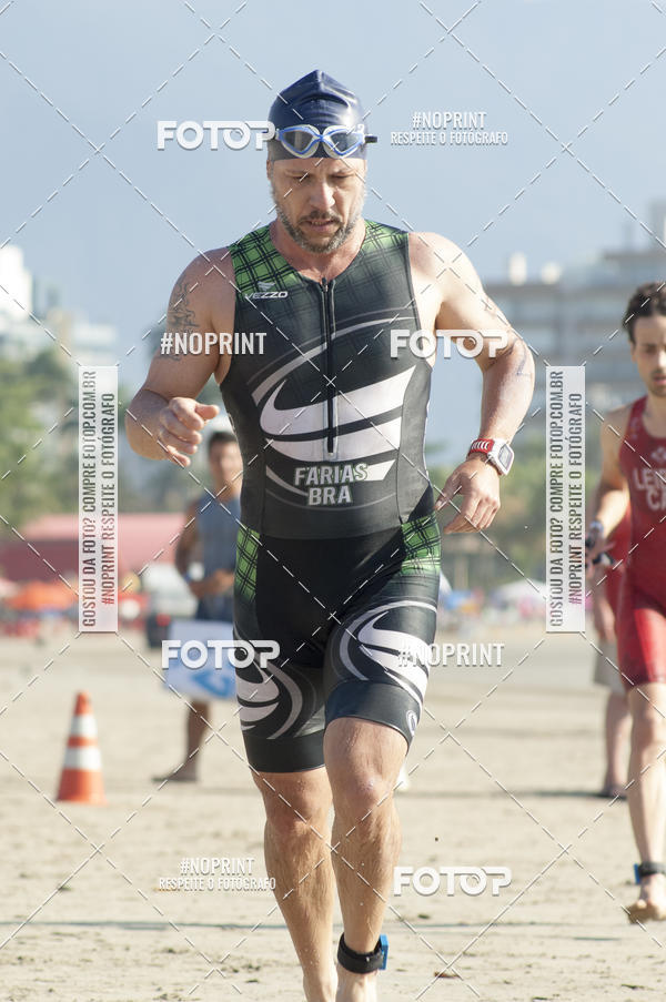 Buy your photos of the eventBLUE SERIES TRIATHLON BERTIOGA 2019 on Fotop