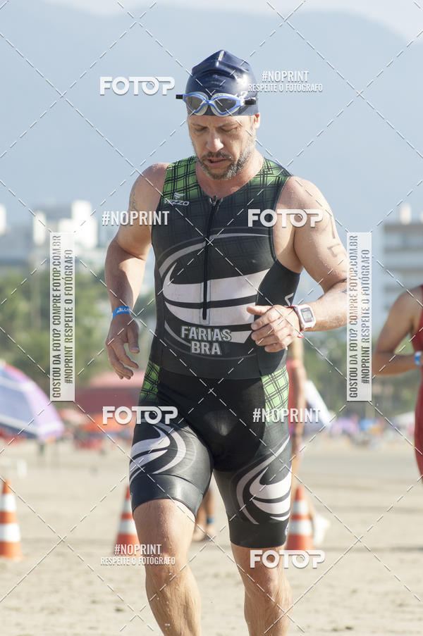Buy your photos of the eventBLUE SERIES TRIATHLON BERTIOGA 2019 on Fotop