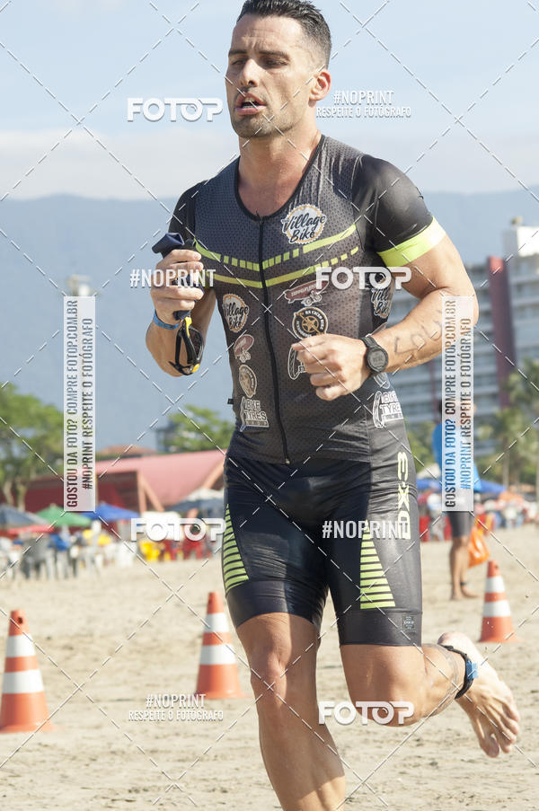 Buy your photos of the eventBLUE SERIES TRIATHLON BERTIOGA 2019 on Fotop