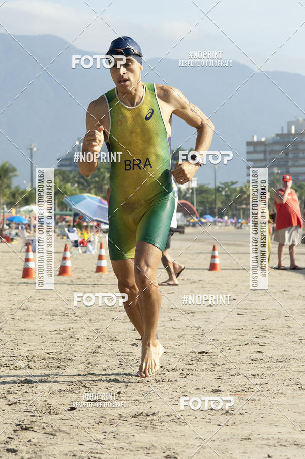 Buy your photos of the eventBLUE SERIES TRIATHLON BERTIOGA 2019 on Fotop