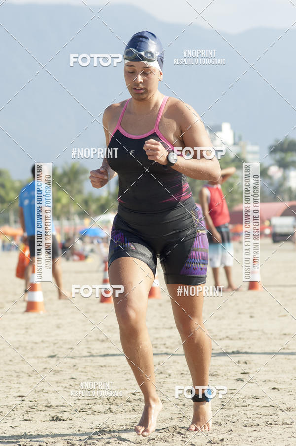 Buy your photos of the eventBLUE SERIES TRIATHLON BERTIOGA 2019 on Fotop