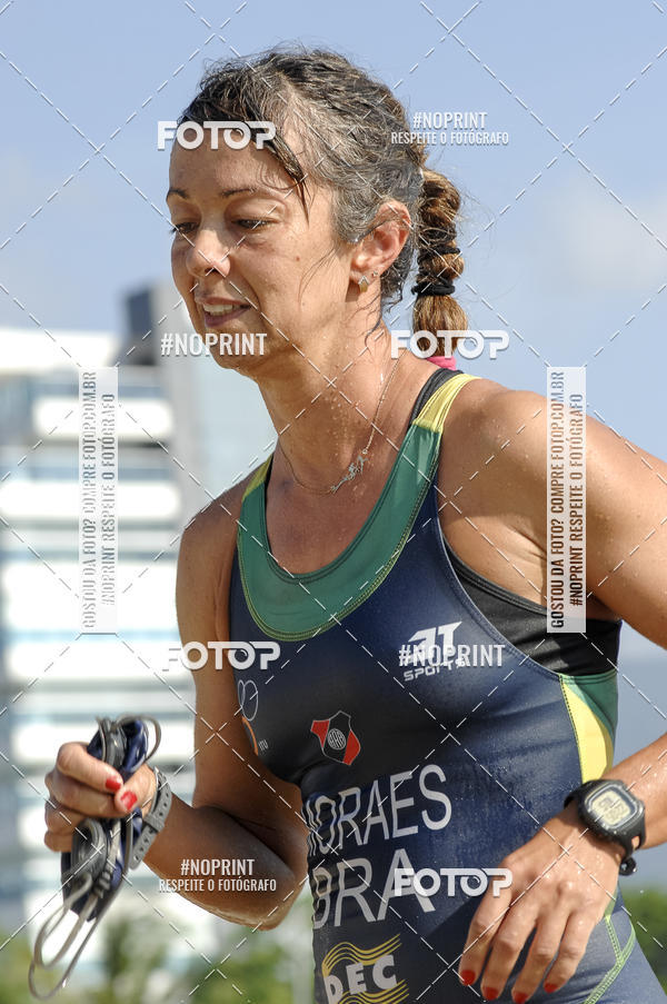 Buy your photos of the eventBLUE SERIES TRIATHLON BERTIOGA 2019 on Fotop