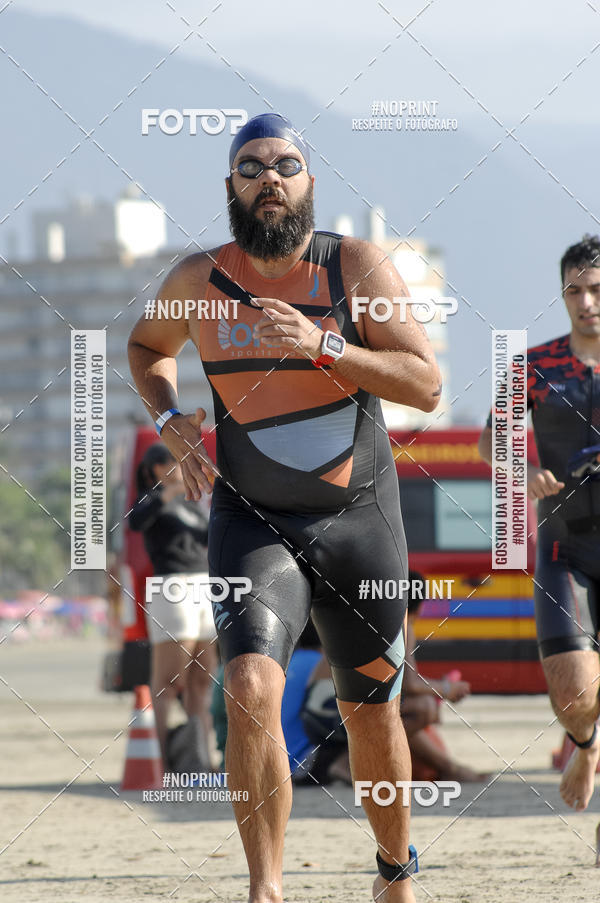 Buy your photos of the eventBLUE SERIES TRIATHLON BERTIOGA 2019 on Fotop