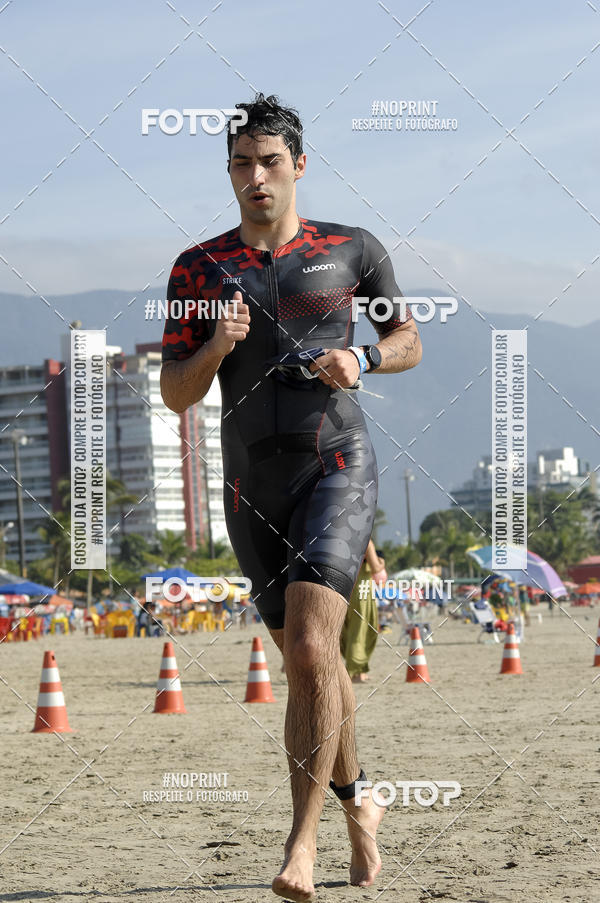 Buy your photos of the eventBLUE SERIES TRIATHLON BERTIOGA 2019 on Fotop