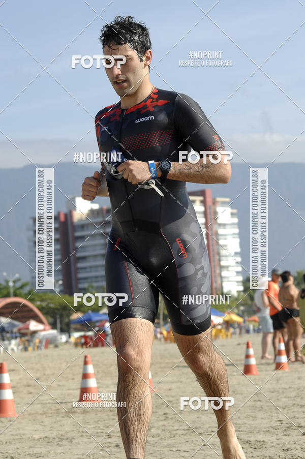 Buy your photos of the eventBLUE SERIES TRIATHLON BERTIOGA 2019 on Fotop