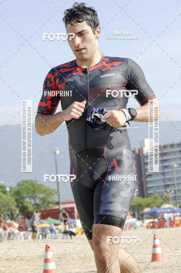 Buy your photos of the eventBLUE SERIES TRIATHLON BERTIOGA 2019 on Fotop