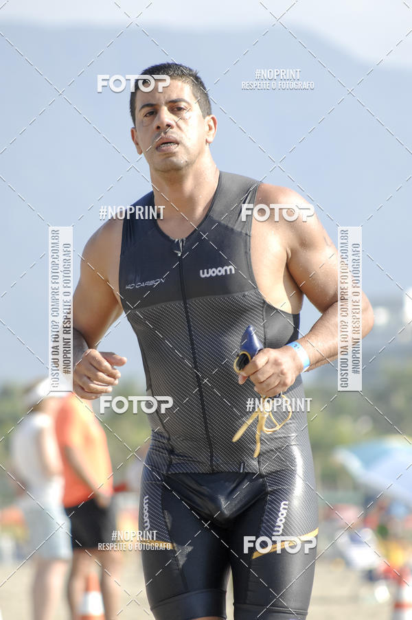 Buy your photos of the eventBLUE SERIES TRIATHLON BERTIOGA 2019 on Fotop