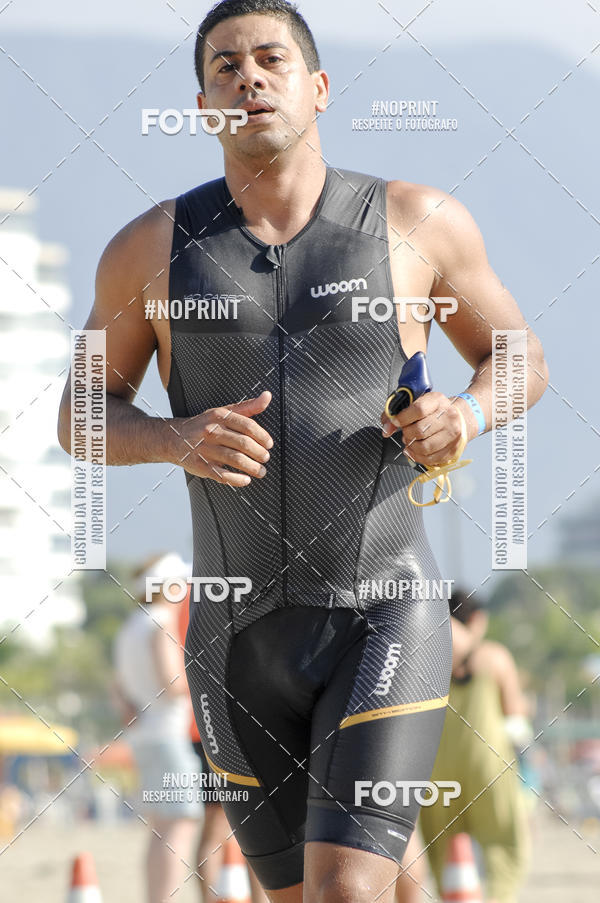 Buy your photos of the eventBLUE SERIES TRIATHLON BERTIOGA 2019 on Fotop