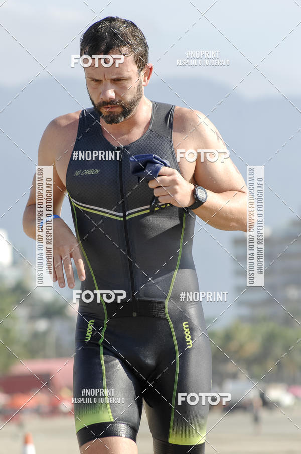 Buy your photos of the eventBLUE SERIES TRIATHLON BERTIOGA 2019 on Fotop