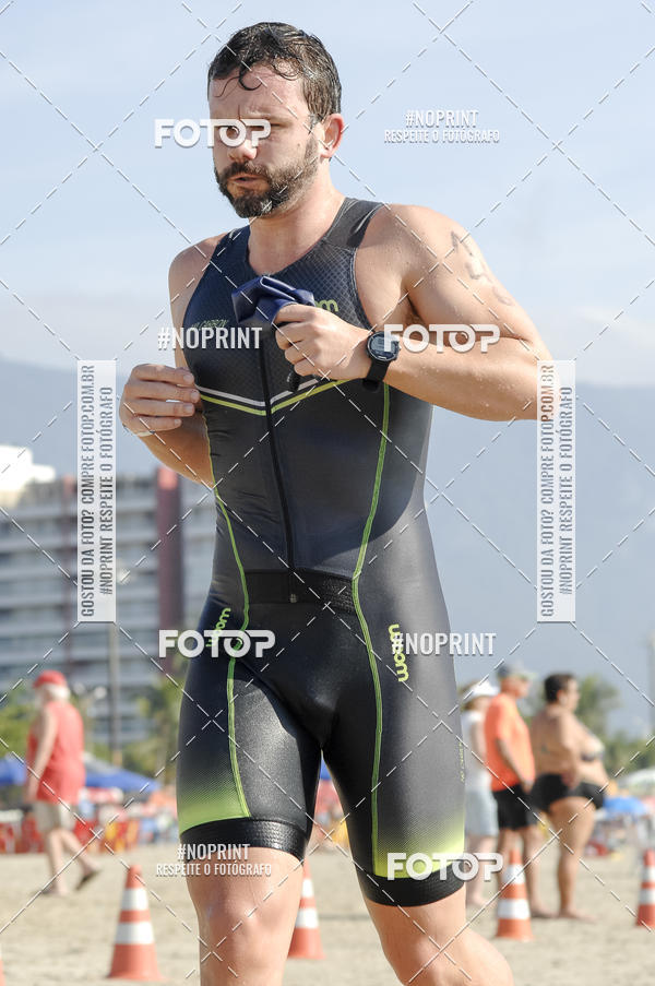 Buy your photos of the eventBLUE SERIES TRIATHLON BERTIOGA 2019 on Fotop