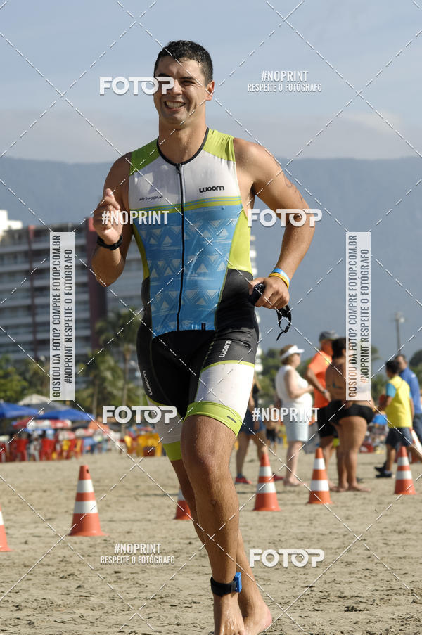 Buy your photos of the eventBLUE SERIES TRIATHLON BERTIOGA 2019 on Fotop