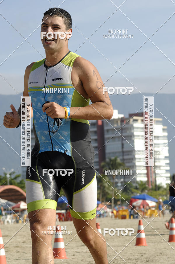 Buy your photos of the eventBLUE SERIES TRIATHLON BERTIOGA 2019 on Fotop