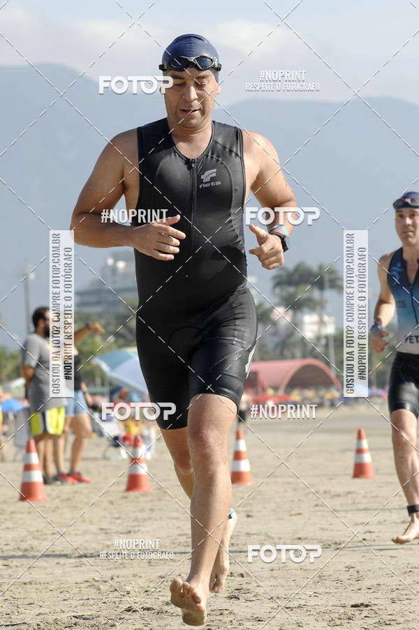 Buy your photos of the eventBLUE SERIES TRIATHLON BERTIOGA 2019 on Fotop