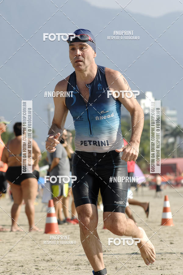 Buy your photos of the eventBLUE SERIES TRIATHLON BERTIOGA 2019 on Fotop