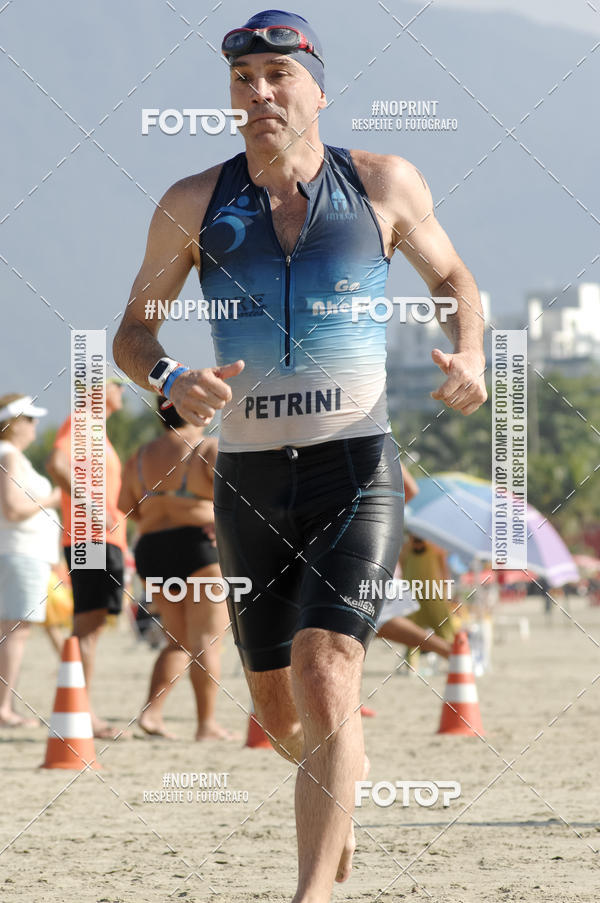Buy your photos of the eventBLUE SERIES TRIATHLON BERTIOGA 2019 on Fotop