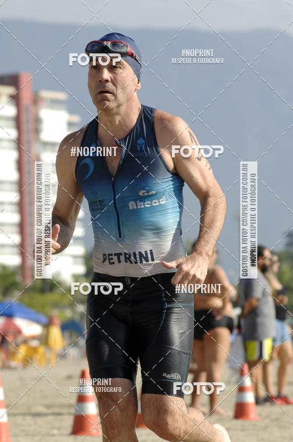 Buy your photos of the eventBLUE SERIES TRIATHLON BERTIOGA 2019 on Fotop