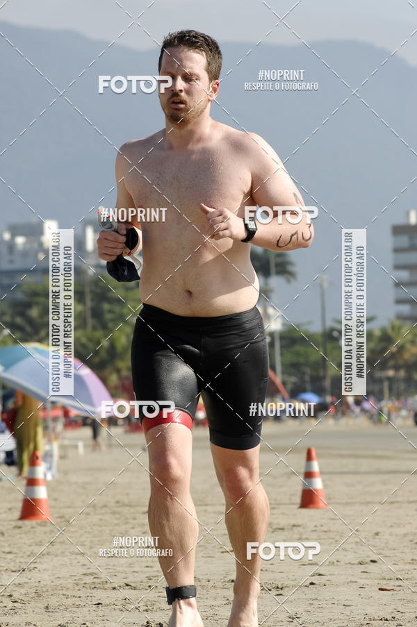 Buy your photos of the eventBLUE SERIES TRIATHLON BERTIOGA 2019 on Fotop