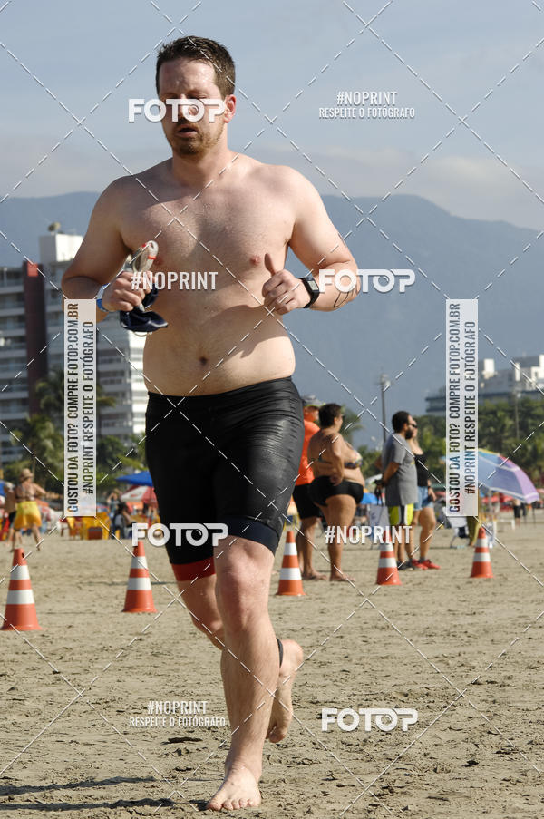 Buy your photos of the eventBLUE SERIES TRIATHLON BERTIOGA 2019 on Fotop