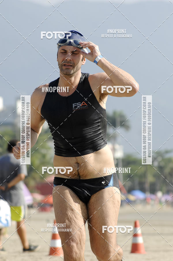 Buy your photos of the eventBLUE SERIES TRIATHLON BERTIOGA 2019 on Fotop