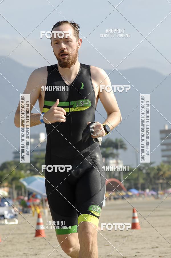 Buy your photos of the eventBLUE SERIES TRIATHLON BERTIOGA 2019 on Fotop