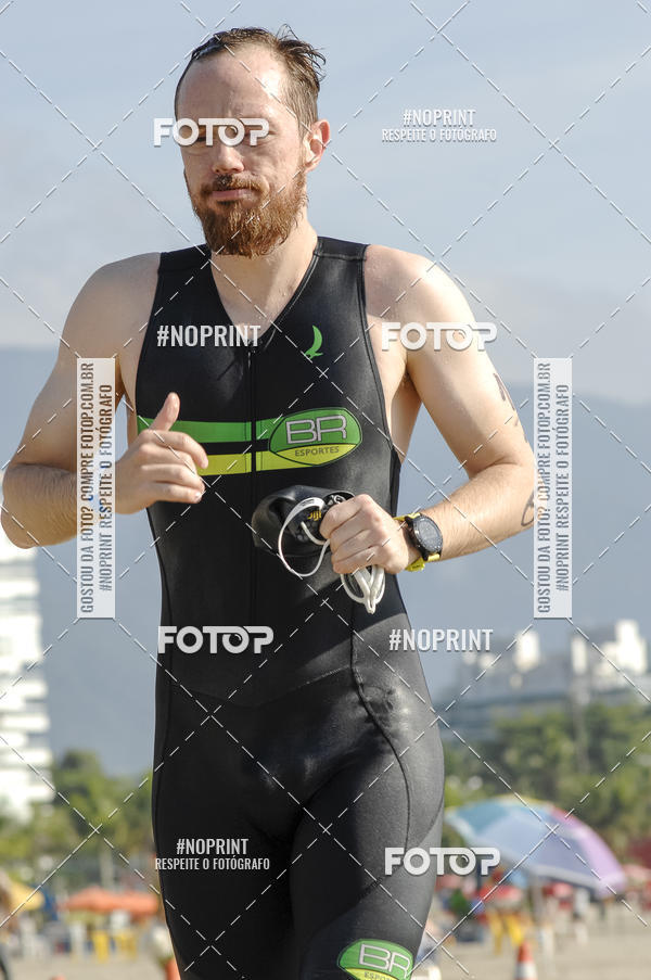 Buy your photos of the eventBLUE SERIES TRIATHLON BERTIOGA 2019 on Fotop
