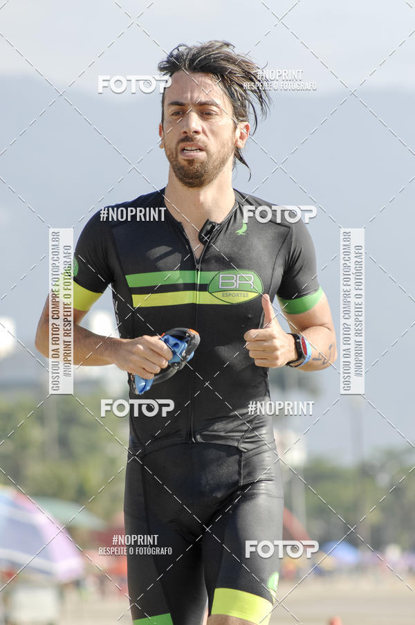 Buy your photos of the eventBLUE SERIES TRIATHLON BERTIOGA 2019 on Fotop