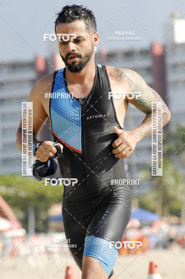 Buy your photos of the eventBLUE SERIES TRIATHLON BERTIOGA 2019 on Fotop