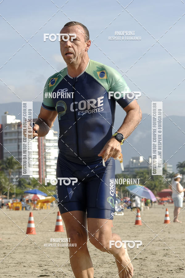 Buy your photos of the eventBLUE SERIES TRIATHLON BERTIOGA 2019 on Fotop