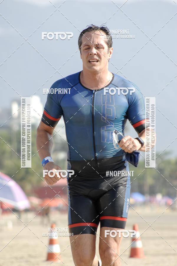 Buy your photos of the eventBLUE SERIES TRIATHLON BERTIOGA 2019 on Fotop