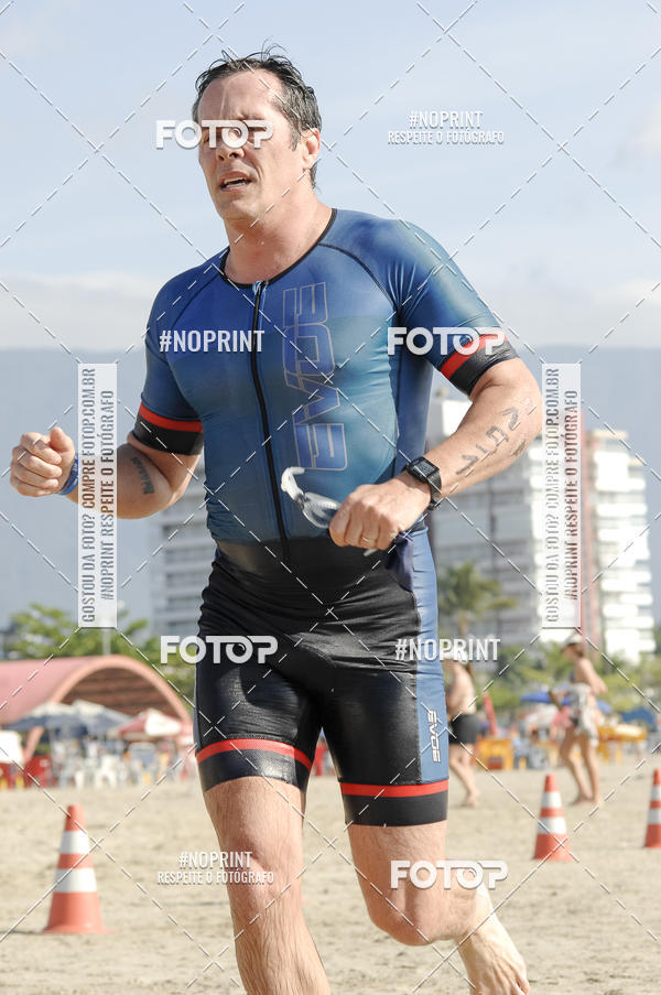 Buy your photos of the eventBLUE SERIES TRIATHLON BERTIOGA 2019 on Fotop
