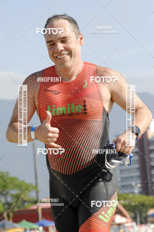 Buy your photos of the eventBLUE SERIES TRIATHLON BERTIOGA 2019 on Fotop