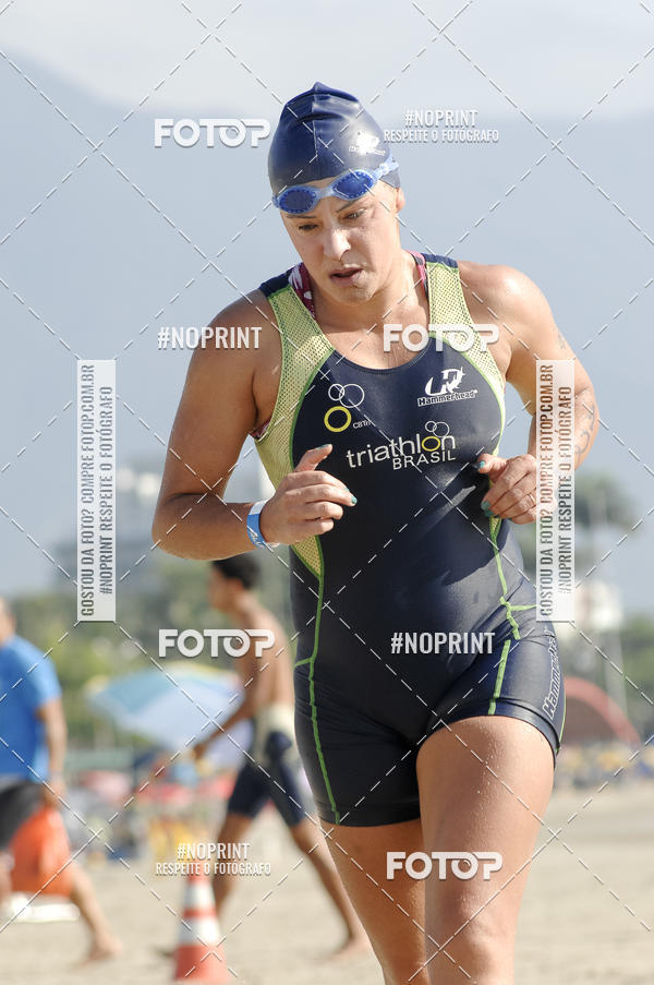 Buy your photos of the eventBLUE SERIES TRIATHLON BERTIOGA 2019 on Fotop