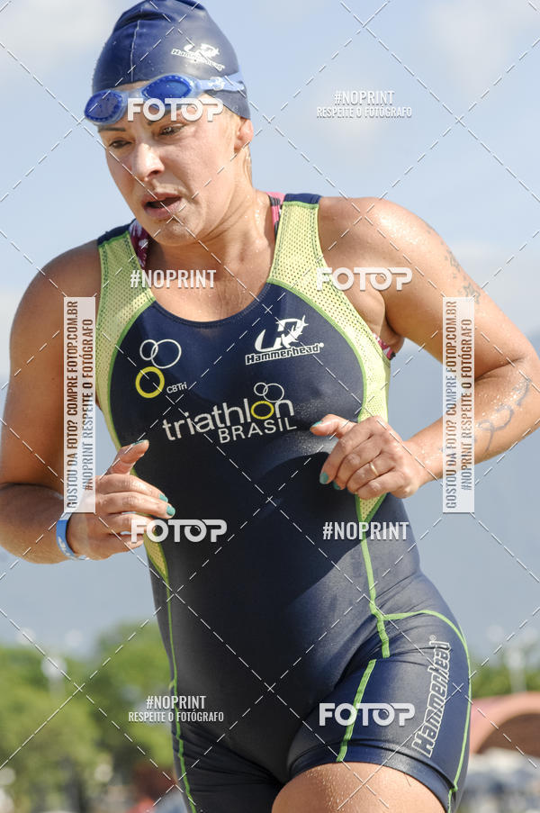 Buy your photos of the eventBLUE SERIES TRIATHLON BERTIOGA 2019 on Fotop
