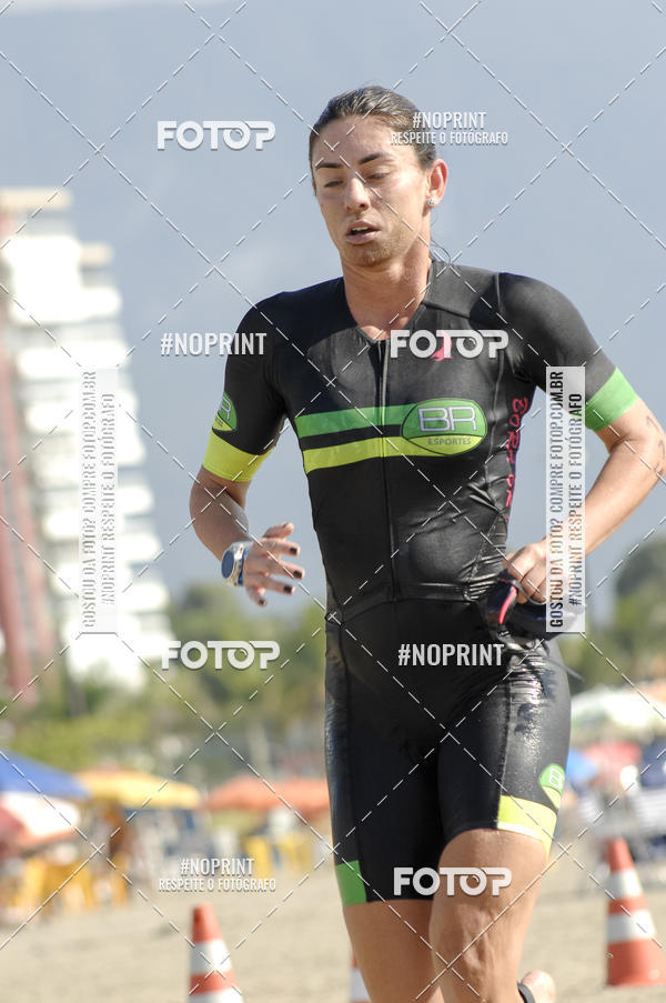 Buy your photos of the eventBLUE SERIES TRIATHLON BERTIOGA 2019 on Fotop