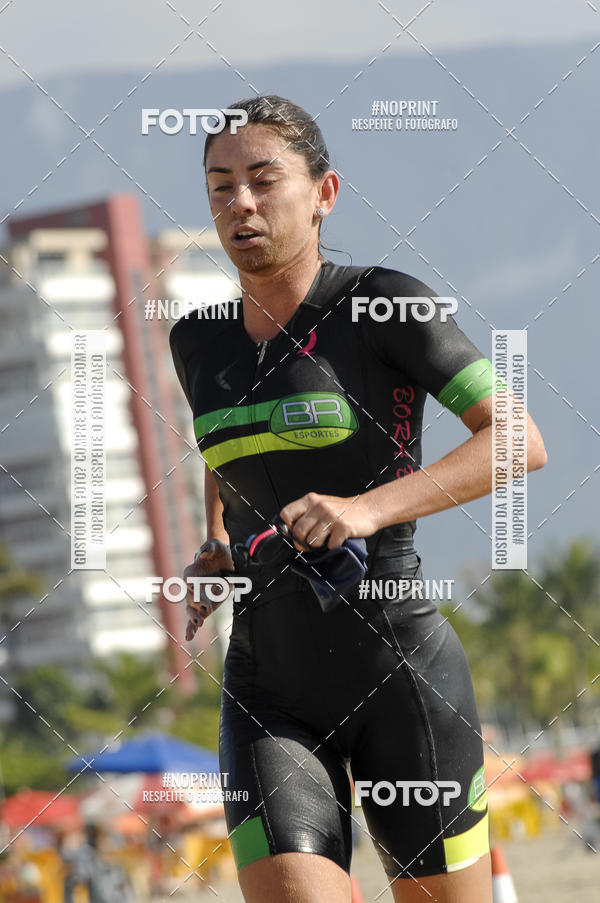 Buy your photos of the eventBLUE SERIES TRIATHLON BERTIOGA 2019 on Fotop
