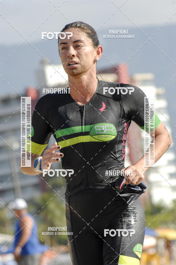 Buy your photos of the eventBLUE SERIES TRIATHLON BERTIOGA 2019 on Fotop