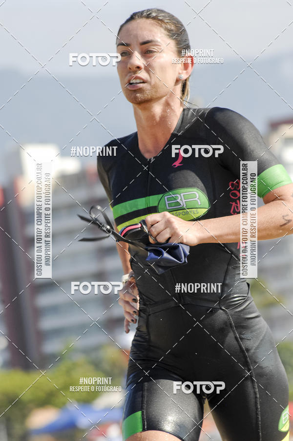 Buy your photos of the eventBLUE SERIES TRIATHLON BERTIOGA 2019 on Fotop