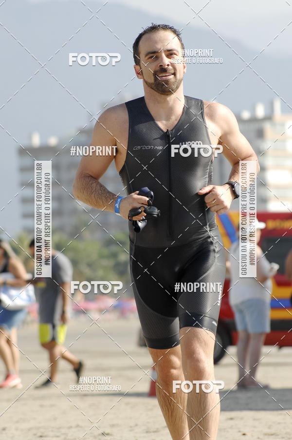 Buy your photos of the eventBLUE SERIES TRIATHLON BERTIOGA 2019 on Fotop