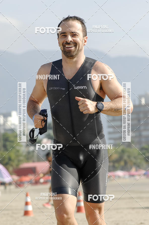 Buy your photos of the eventBLUE SERIES TRIATHLON BERTIOGA 2019 on Fotop