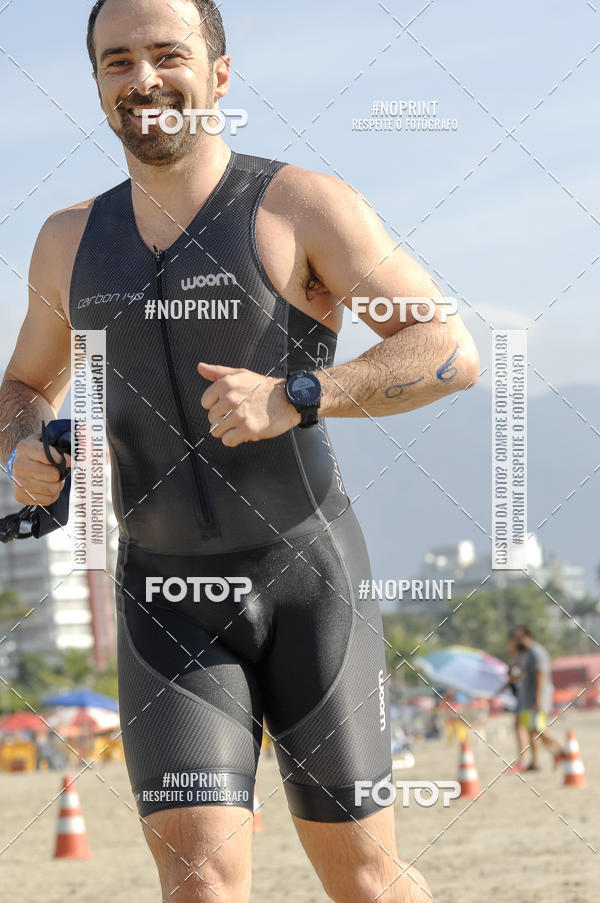 Buy your photos of the eventBLUE SERIES TRIATHLON BERTIOGA 2019 on Fotop