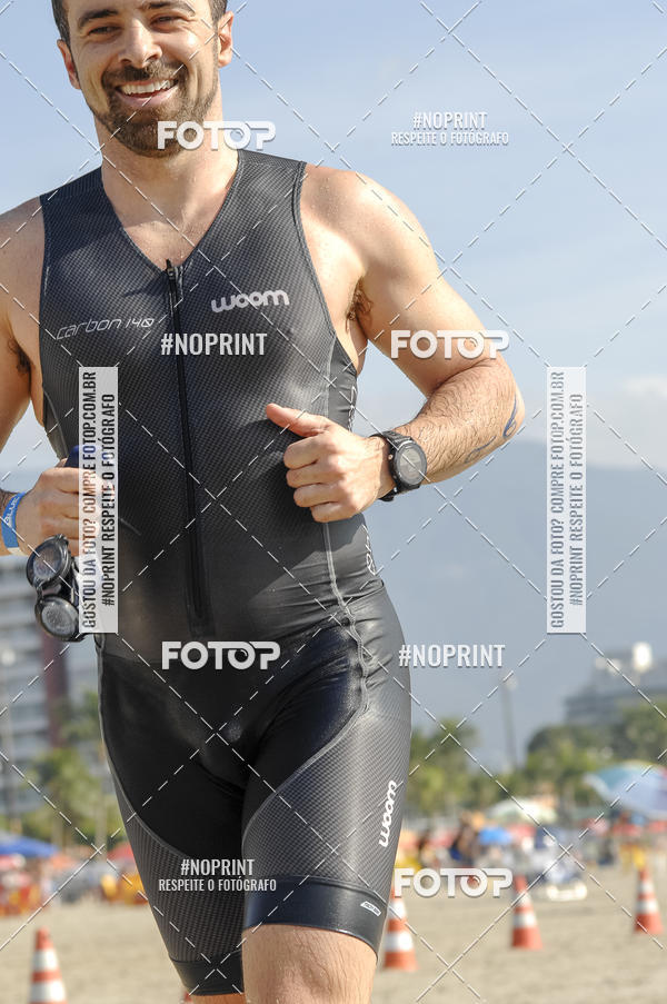 Buy your photos of the eventBLUE SERIES TRIATHLON BERTIOGA 2019 on Fotop