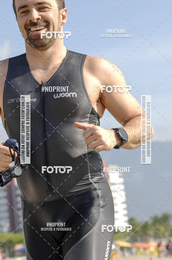Buy your photos of the eventBLUE SERIES TRIATHLON BERTIOGA 2019 on Fotop