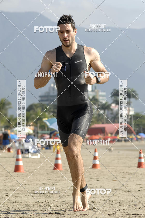 Buy your photos of the eventBLUE SERIES TRIATHLON BERTIOGA 2019 on Fotop